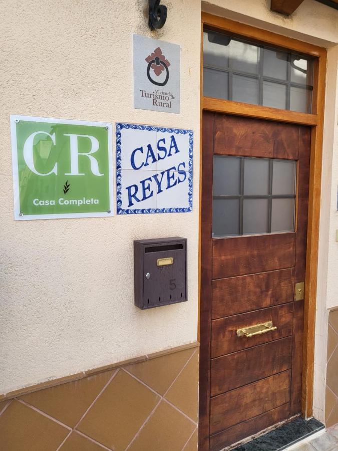 Nuévalos Casa Rural Reyes מראה חיצוני תמונה