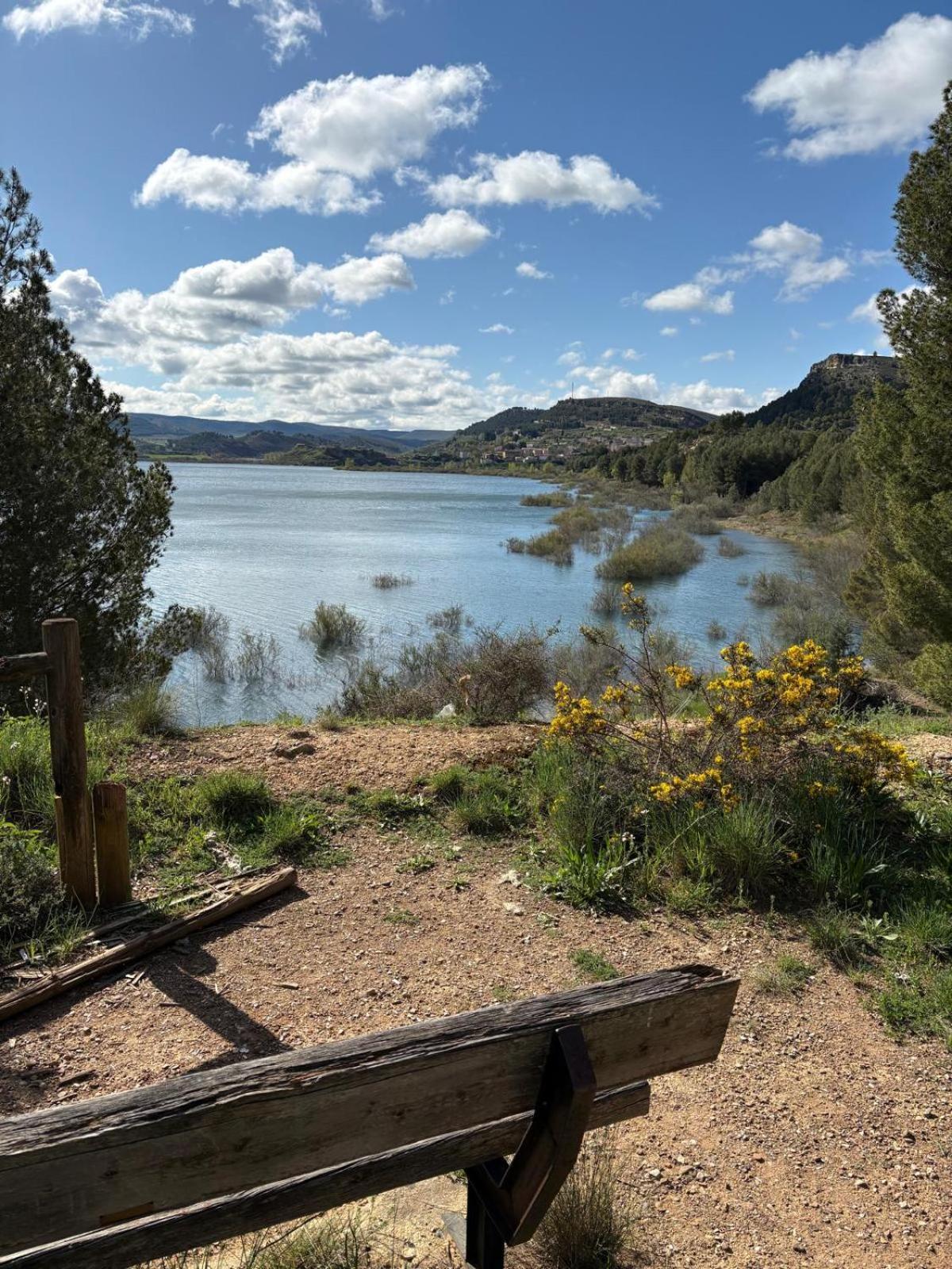 Nuévalos Casa Rural Reyes מראה חיצוני תמונה